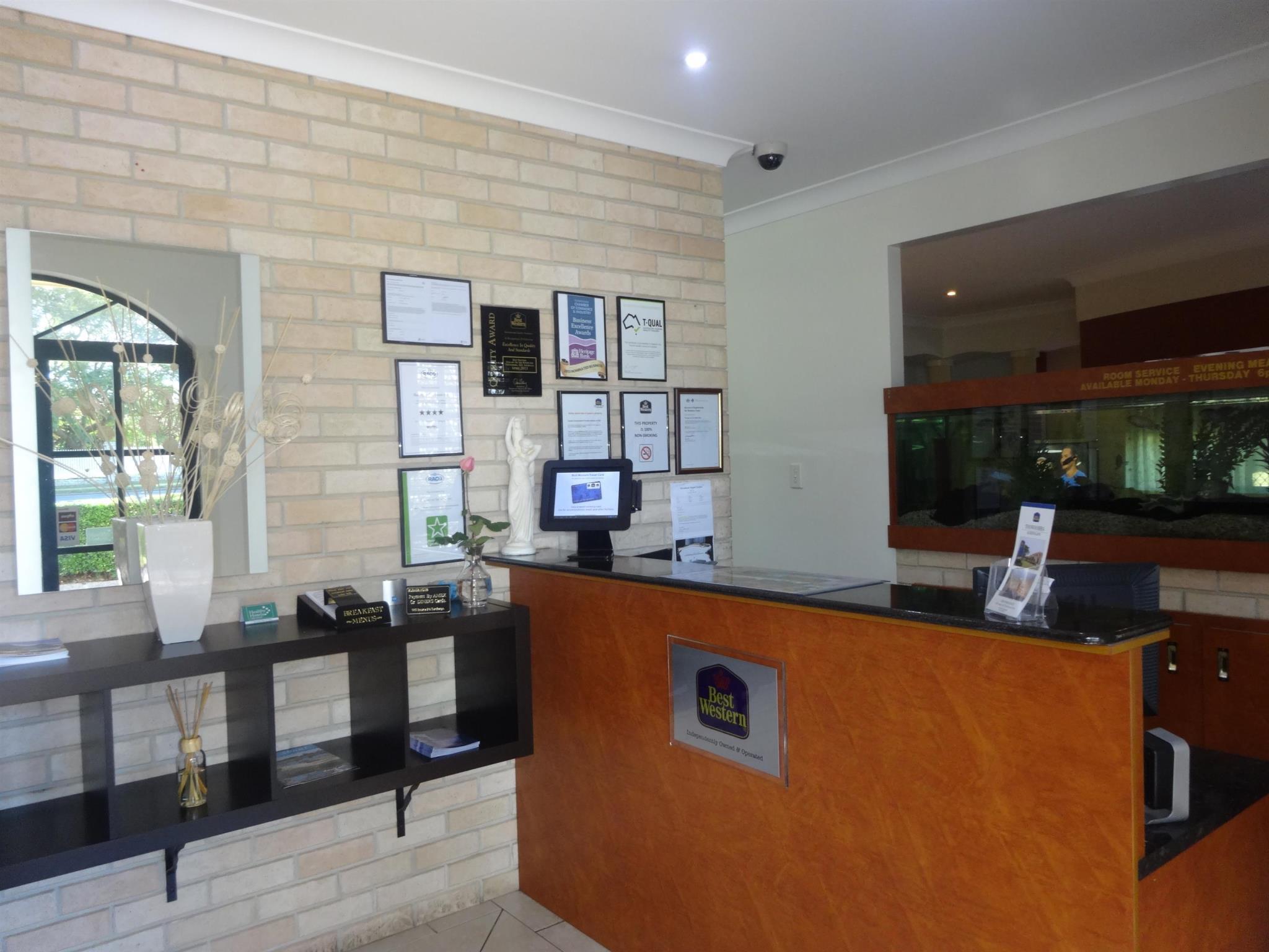 Best Western Tuscany On Tor Motor Inn Toowoomba Εξωτερικό φωτογραφία